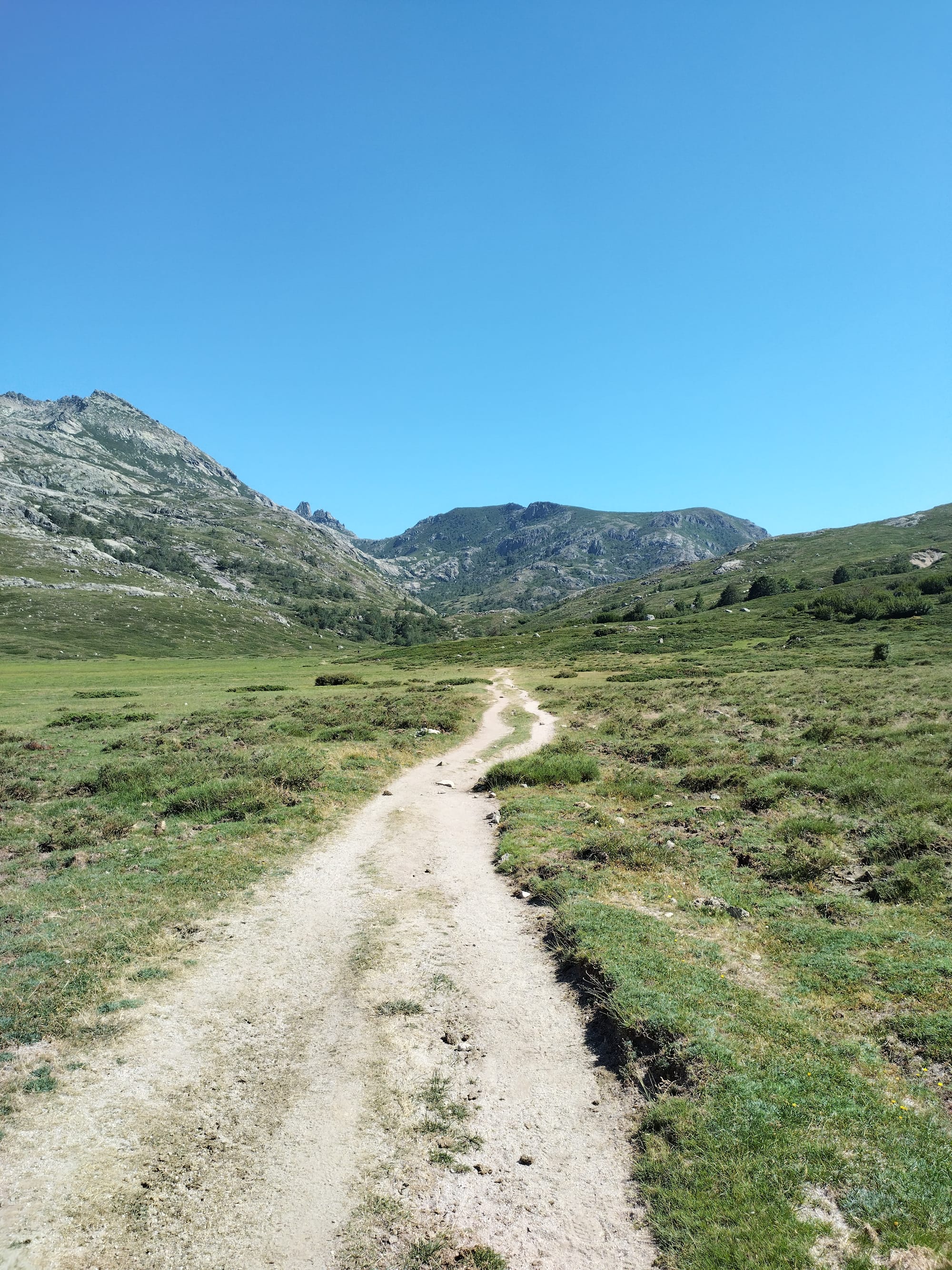 Der GR20 Nord - Quer durchs Gebirge Korsikas